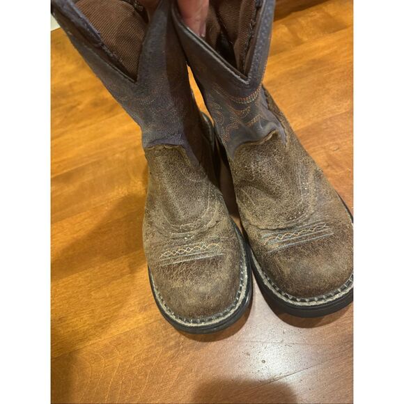 Woman’s Ariat leather boots size 8 - Picture 2 of 5